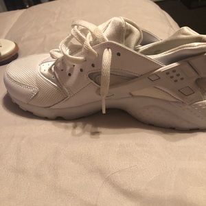 White Women Huaraches